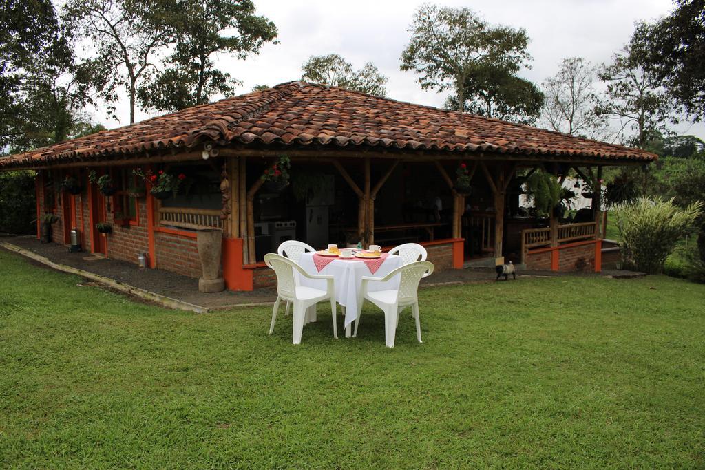 Finca Hotel Cabana Fercho Кимбайя Экстерьер фото